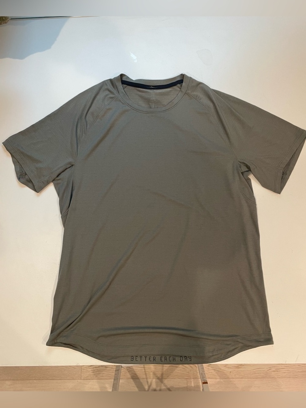 Men’s Lululemon License To Train T - OD Green - Large